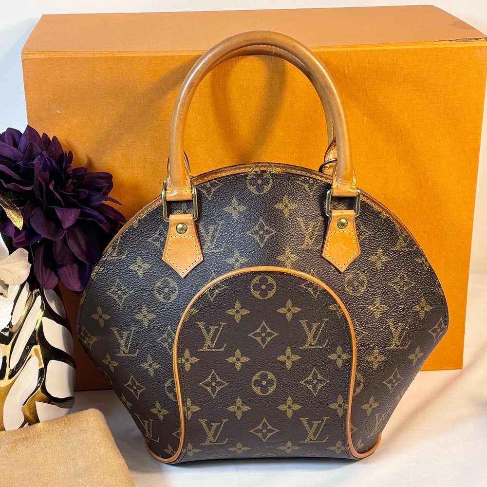 Gorgeous Louis Vuitton Eclipse Pm